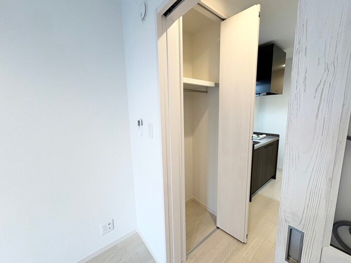 物件内観写真18　(収納)