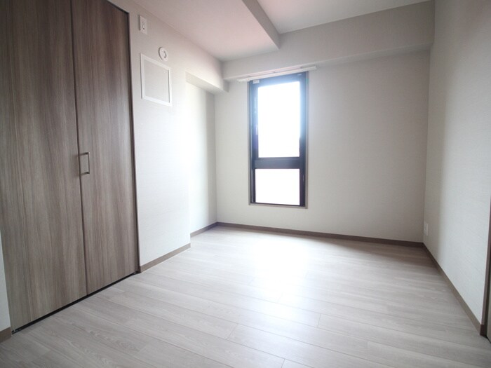 物件内観写真12　(居室)