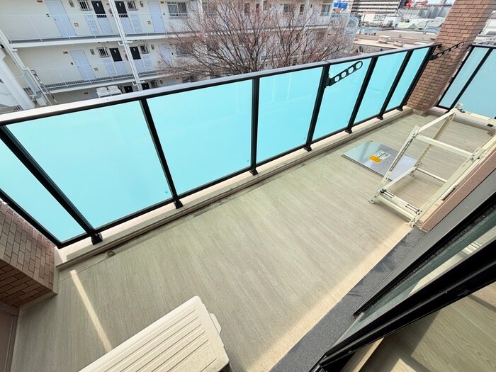 物件内観写真16　(ベランダ・バルコニー)