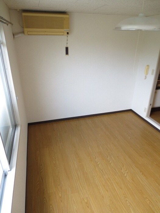 物件内観写真6　(居室)