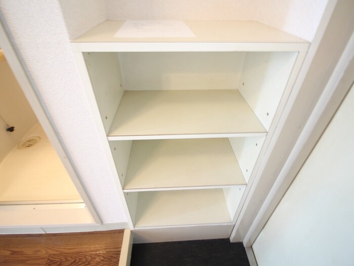 物件内観写真13　(靴箱)