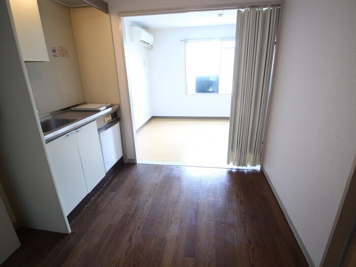 物件内観写真15　(廊下)