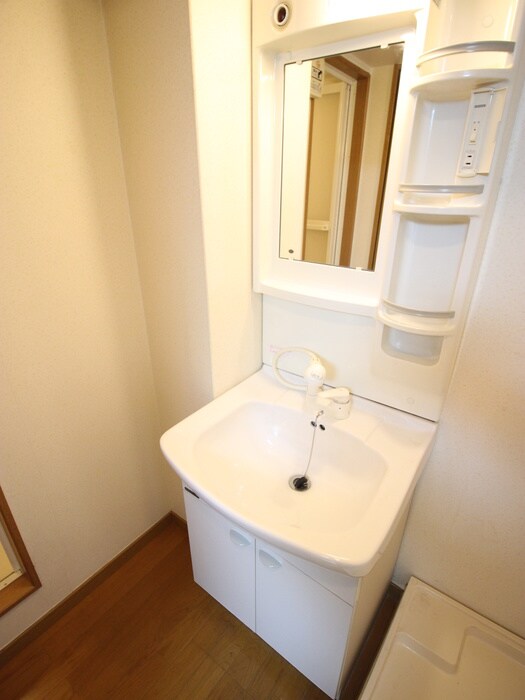 物件内観写真8　(洗面)