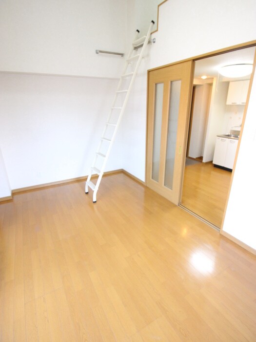 物件内観写真11　(居室)