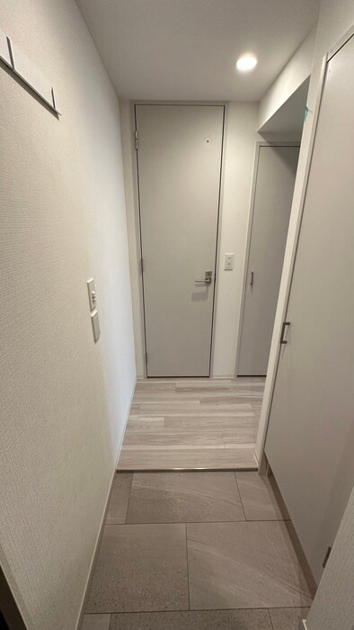 物件内観写真17　(玄関)