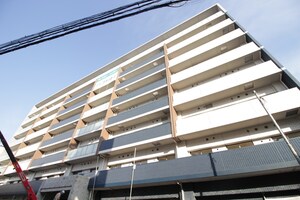 ﾌﾟﾚｻﾝｽ淡路駅前（309）外観写真