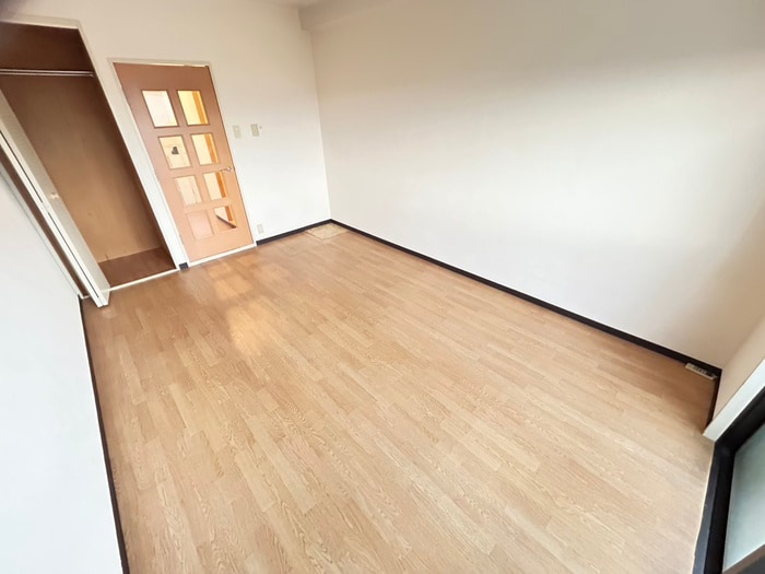 物件内観写真12　(居室)