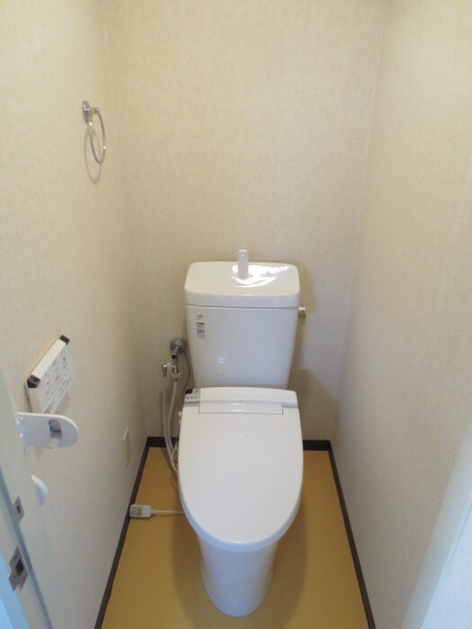 物件内観写真14　(トイレ)