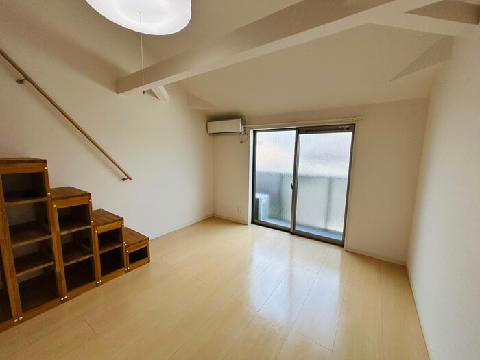 物件内観写真13　(居室)