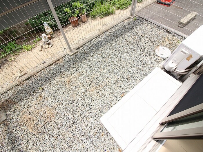 物件内観写真17　(室内からの展望)