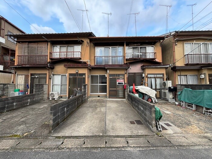 塩田氏貸家のエントランス部分