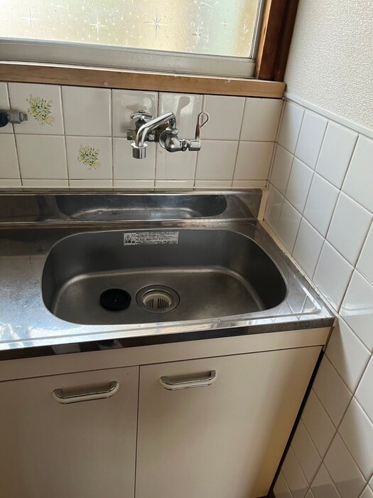 塩田氏貸家のキッチン