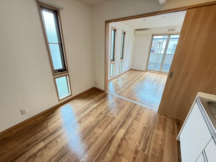 物件内観写真17　(居室)