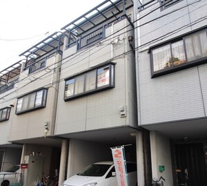 東大阪市衣摺４丁目貸家外観写真
