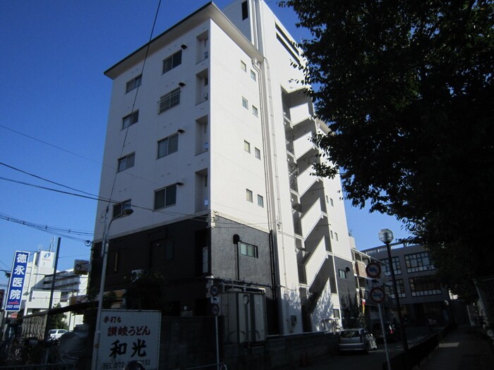 物件外観写真3　(外観写真)