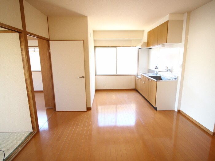 物件内観写真14　(居室)