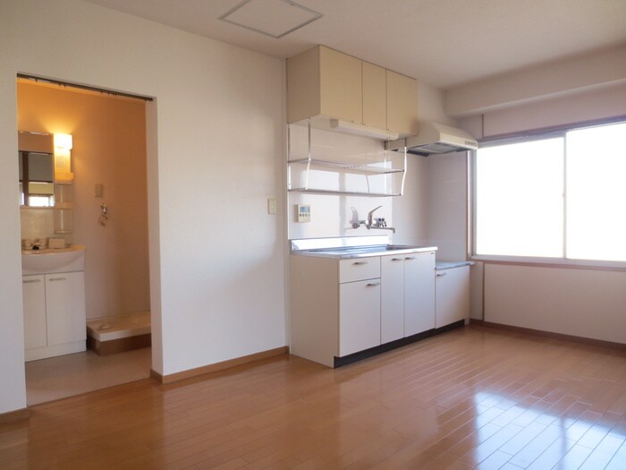 物件内観写真18　(居室)