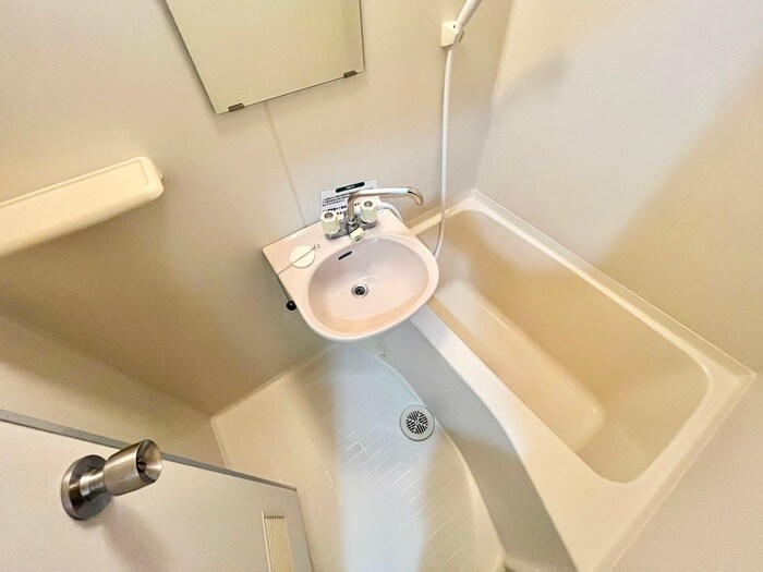 物件内観写真10　(バス／シャワールーム等)