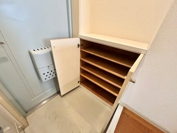 靴箱