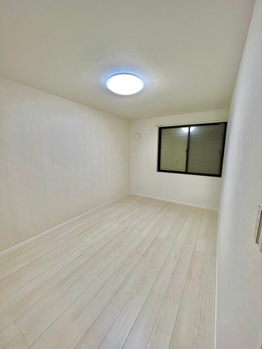 物件内観写真22　(居室)