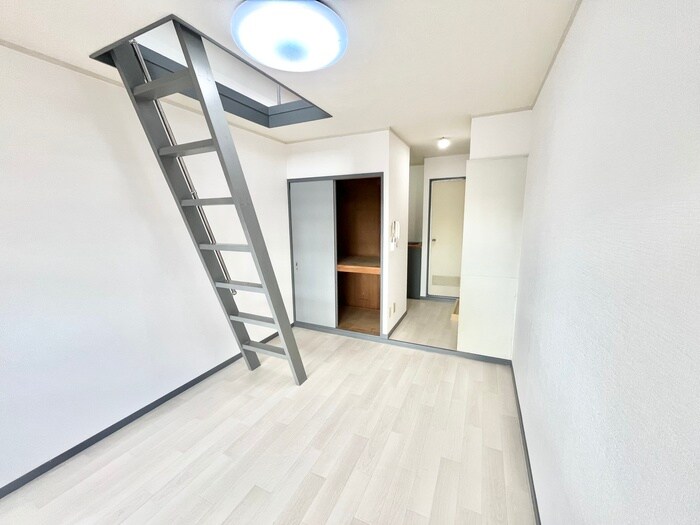 物件内観写真7　(居室)