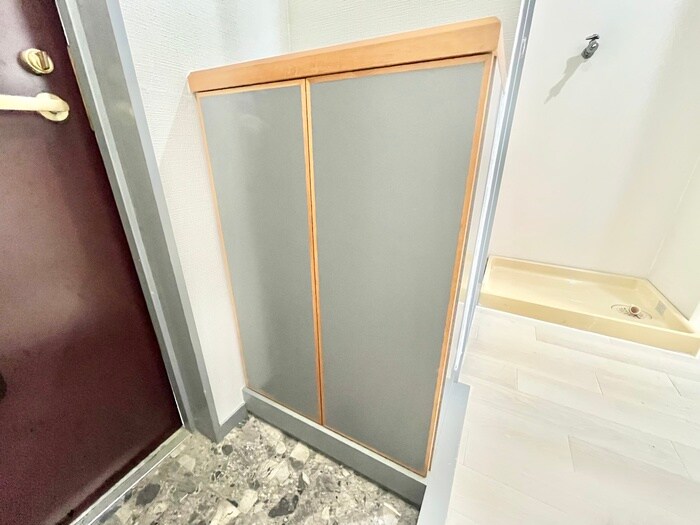 物件内観写真18　(靴箱)