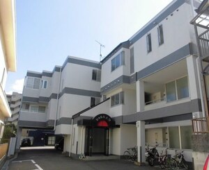 シャルル大津外観写真