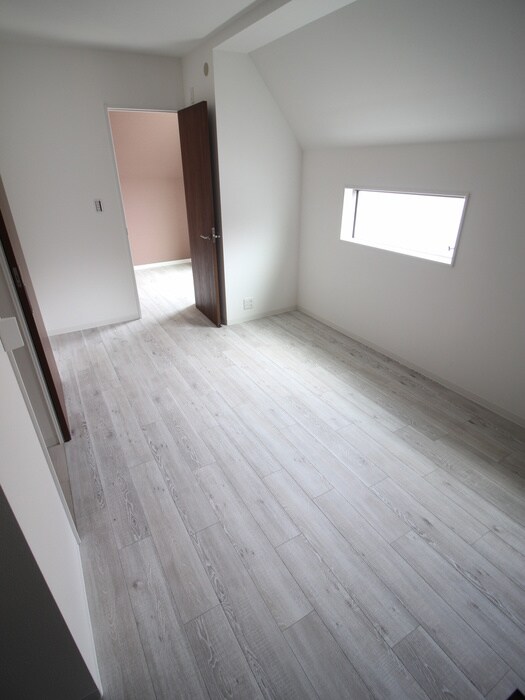 物件内観写真9　(居室)