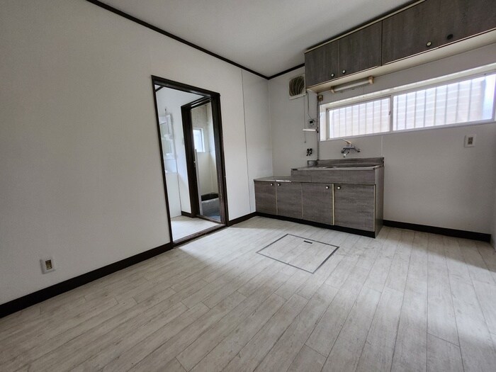 物件内観写真13　(居室)