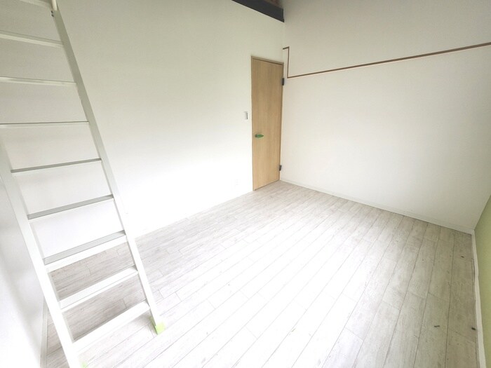 物件内観写真13　(居室)