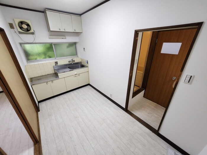 物件内観写真15　(居室)