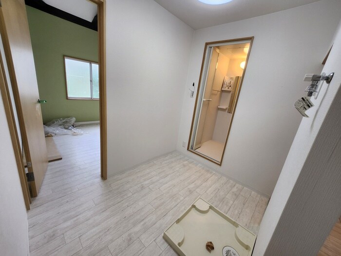 物件内観写真18　(居室)