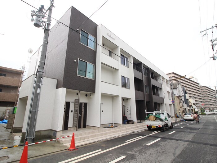 物件外観写真1　(外観写真)