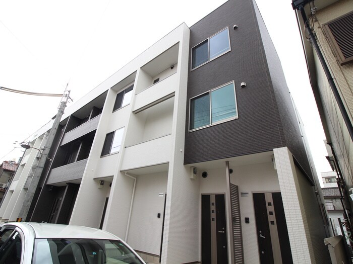 物件外観写真2　(外観写真)