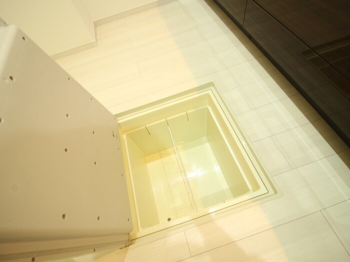 物件内観写真21　(収納)