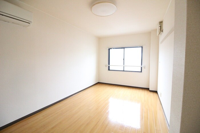 物件内観写真16　(居室)