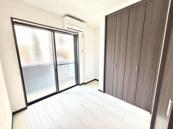 物件内観写真15　(居室)