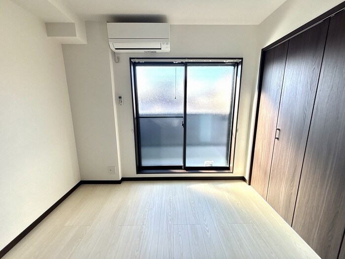 物件内観写真15　(居室)