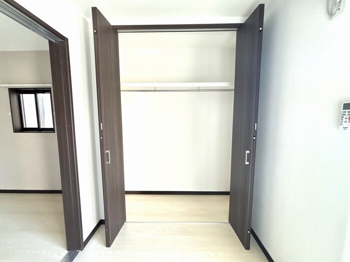 物件内観写真16　(収納)