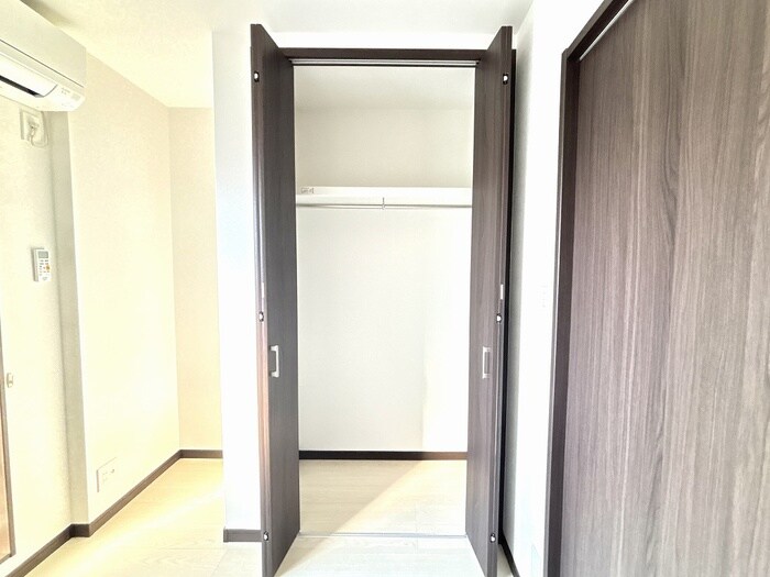 物件内観写真16　(収納)