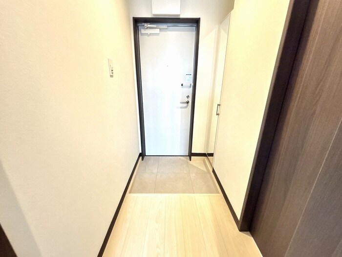 物件内観写真19　(廊下)