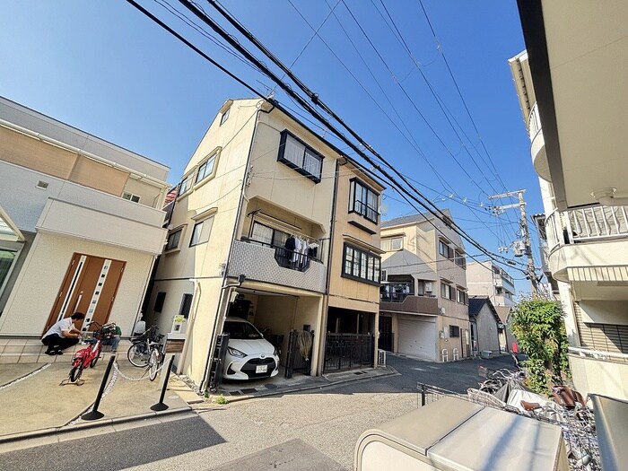 物件内観写真22　(室内からの展望)