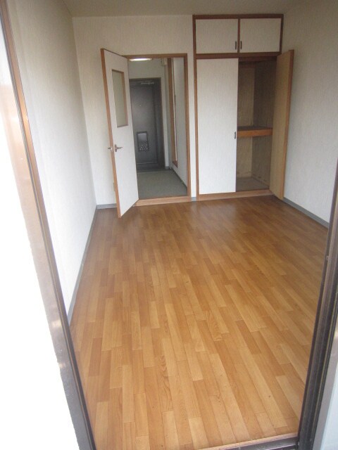 物件内観写真8　(収納)