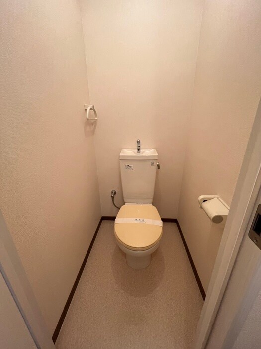 物件内観写真10　(トイレ)