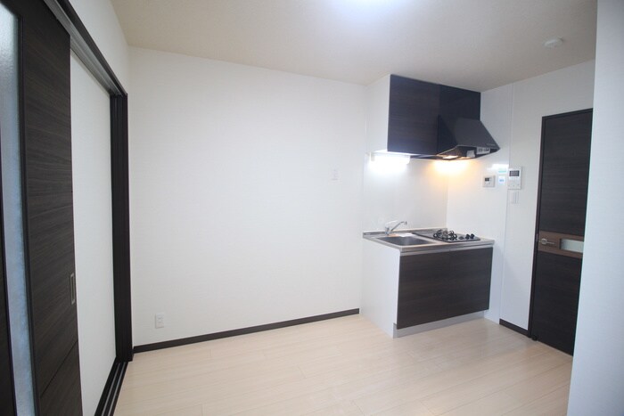 物件内観写真18　(居室)