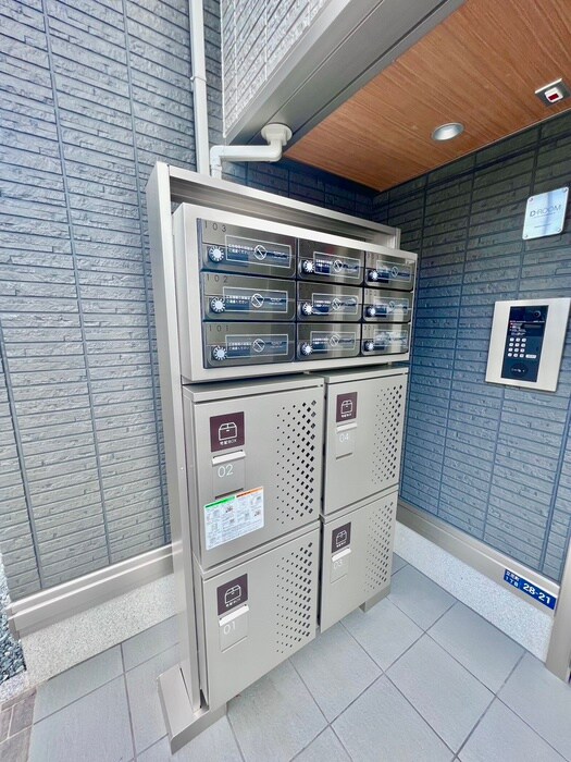 物件外観写真4　(建物設備)