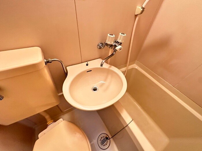 物件内観写真9　(洗面)