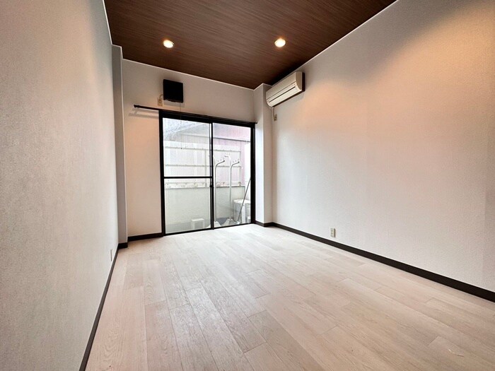 物件内観写真14　(居室)