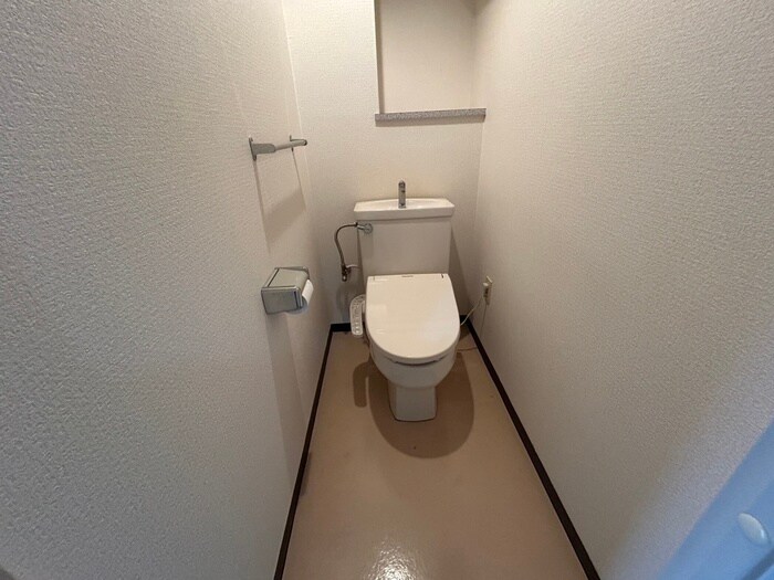 物件内観写真11　(トイレ)