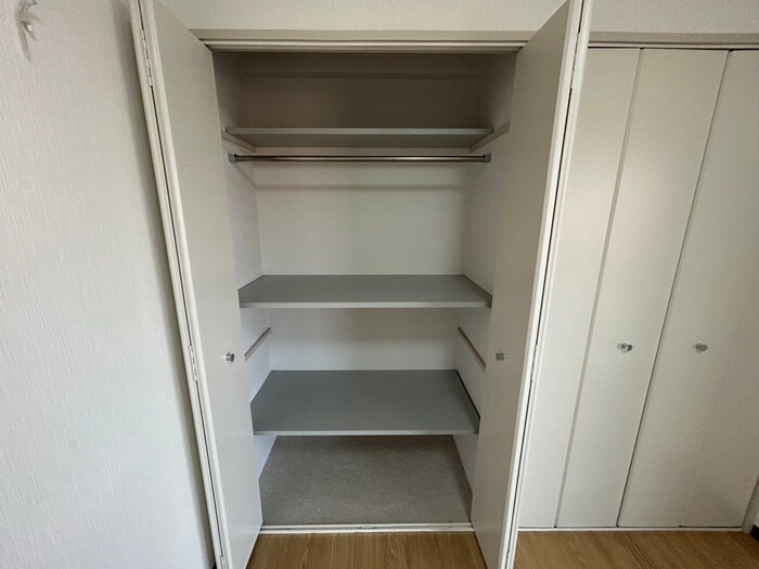 物件内観写真13　(収納)